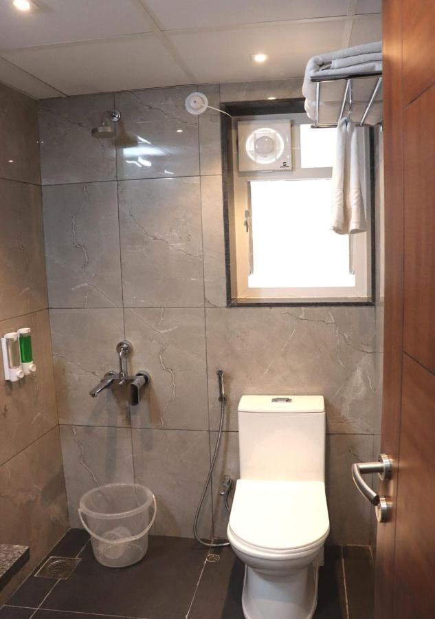 Sharman Suites ปูเน่ ภายนอก รูปภาพ