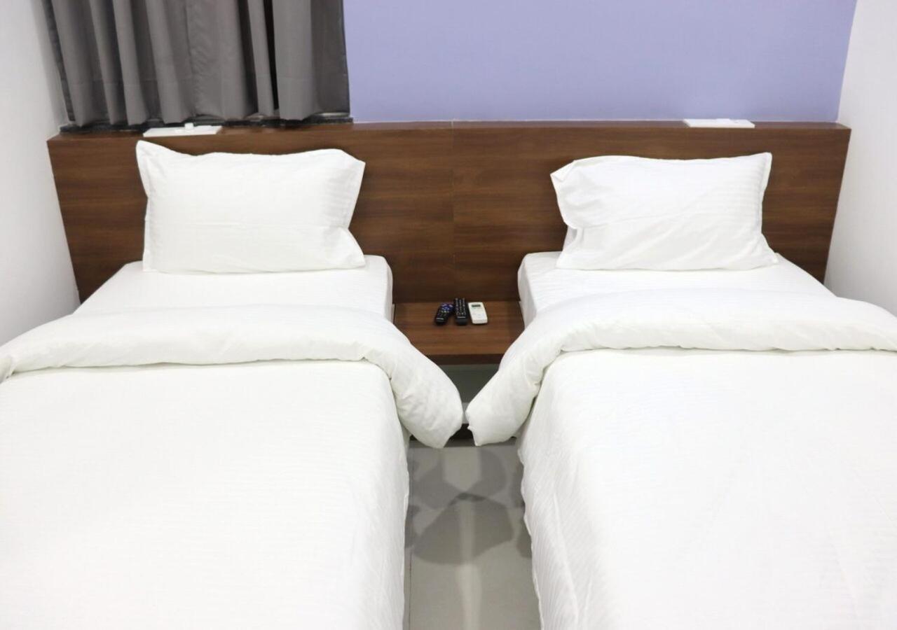 Sharman Suites ปูเน่ ภายนอก รูปภาพ