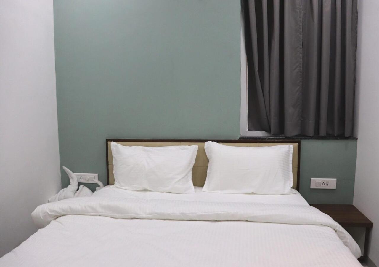 Sharman Suites ปูเน่ ภายนอก รูปภาพ