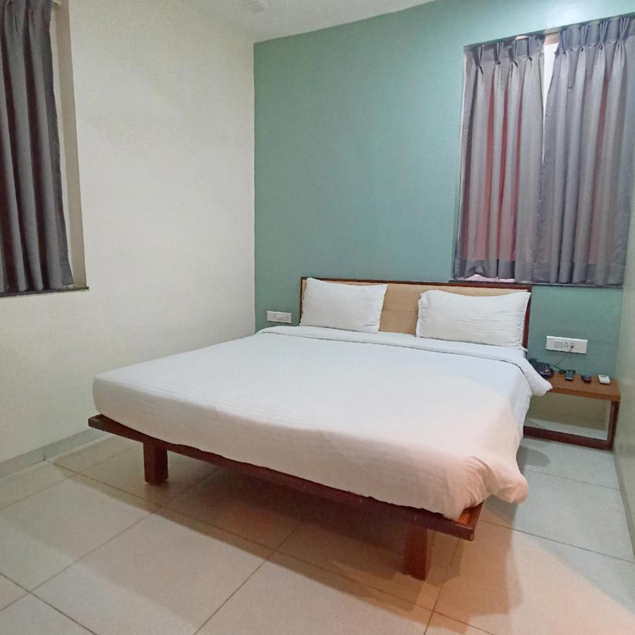 Sharman Suites ปูเน่ ภายนอก รูปภาพ